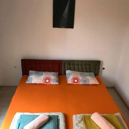 Apartman Friendly 2 In Centar Of *
